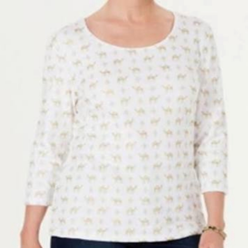 White shimmer camel tee